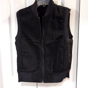 Black vest reversible